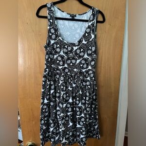 Torrid size 1 Skull and Rose print cotton dress.